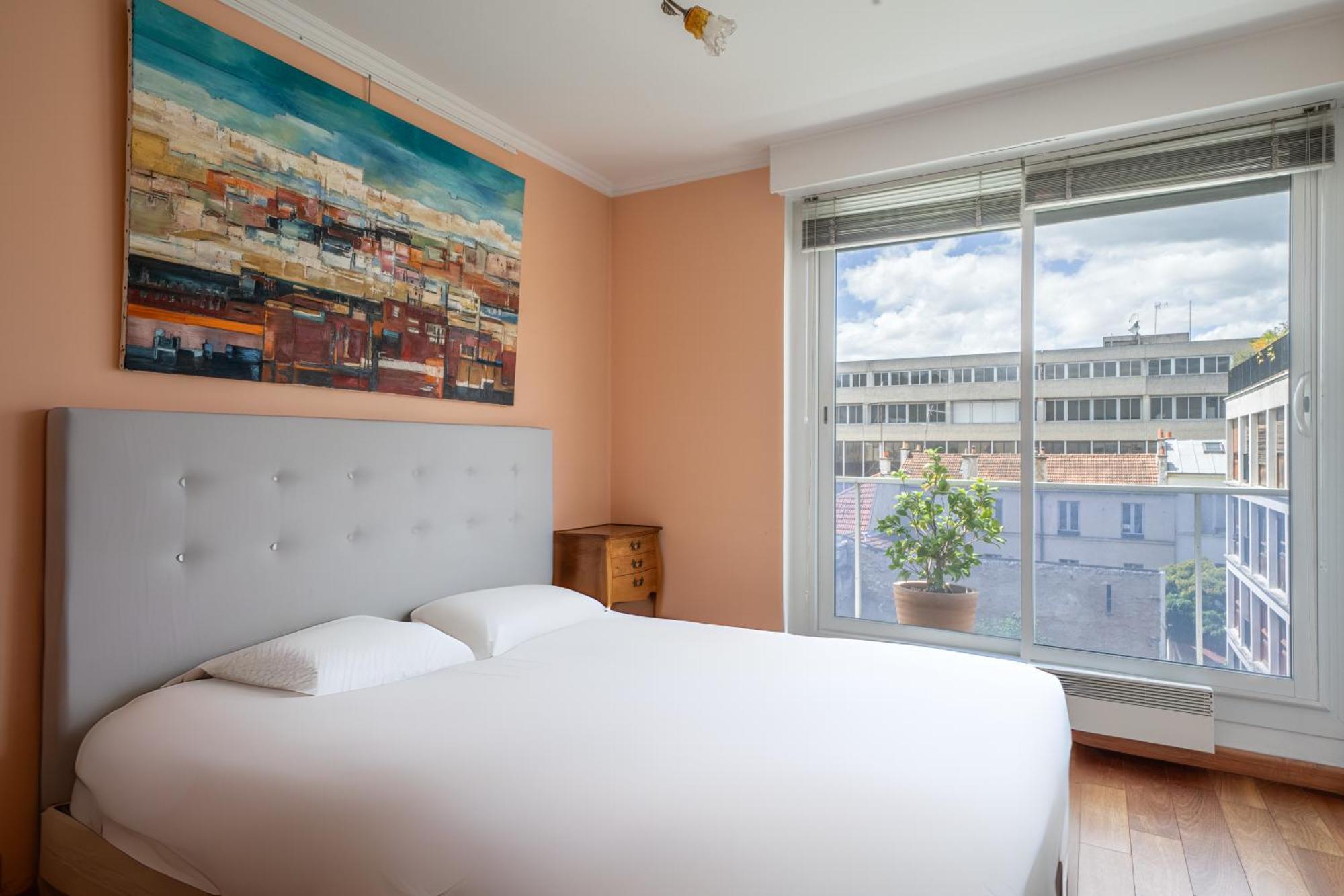 Fleur De Lys Belle Terrasse & Parking Prive Apartment Versailles